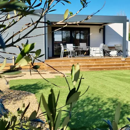 Сasa de vacaciones Cosy Ecolodge, Heated Pool And Jacuzzi, 10 From La Palmyre Les Mathes